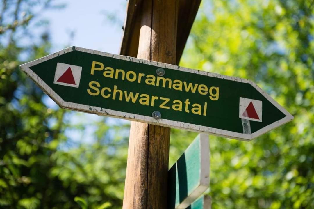 Bungalow Schwarzatalblick In Bad Blankenburg Ortsteil Boehlscheiben Exteriér fotografie